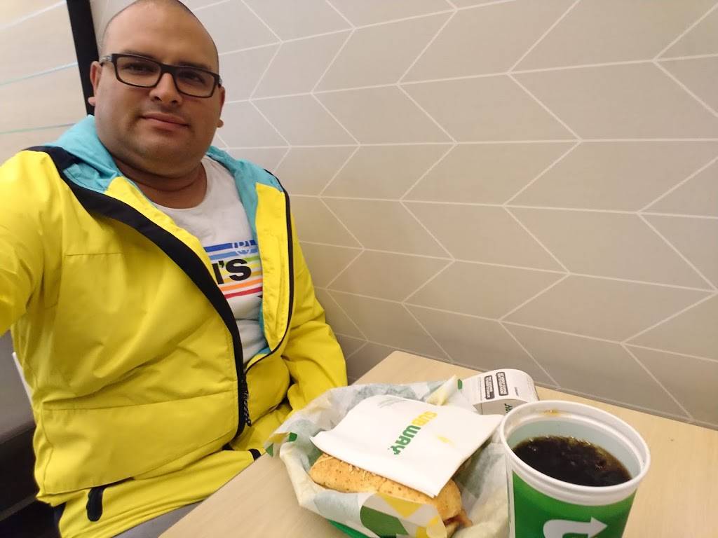 Subway | restaurant | 6622 Eagle Watch Dr, Orlando, FL 32822, USA | 4076823409 OR +1 407-682-3409