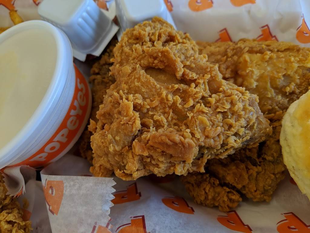 Popeyes Louisiana Kitchen | restaurant | 1325 Hamner Ave, Norco, CA 92860, USA | 9512730600 OR +1 951-273-0600