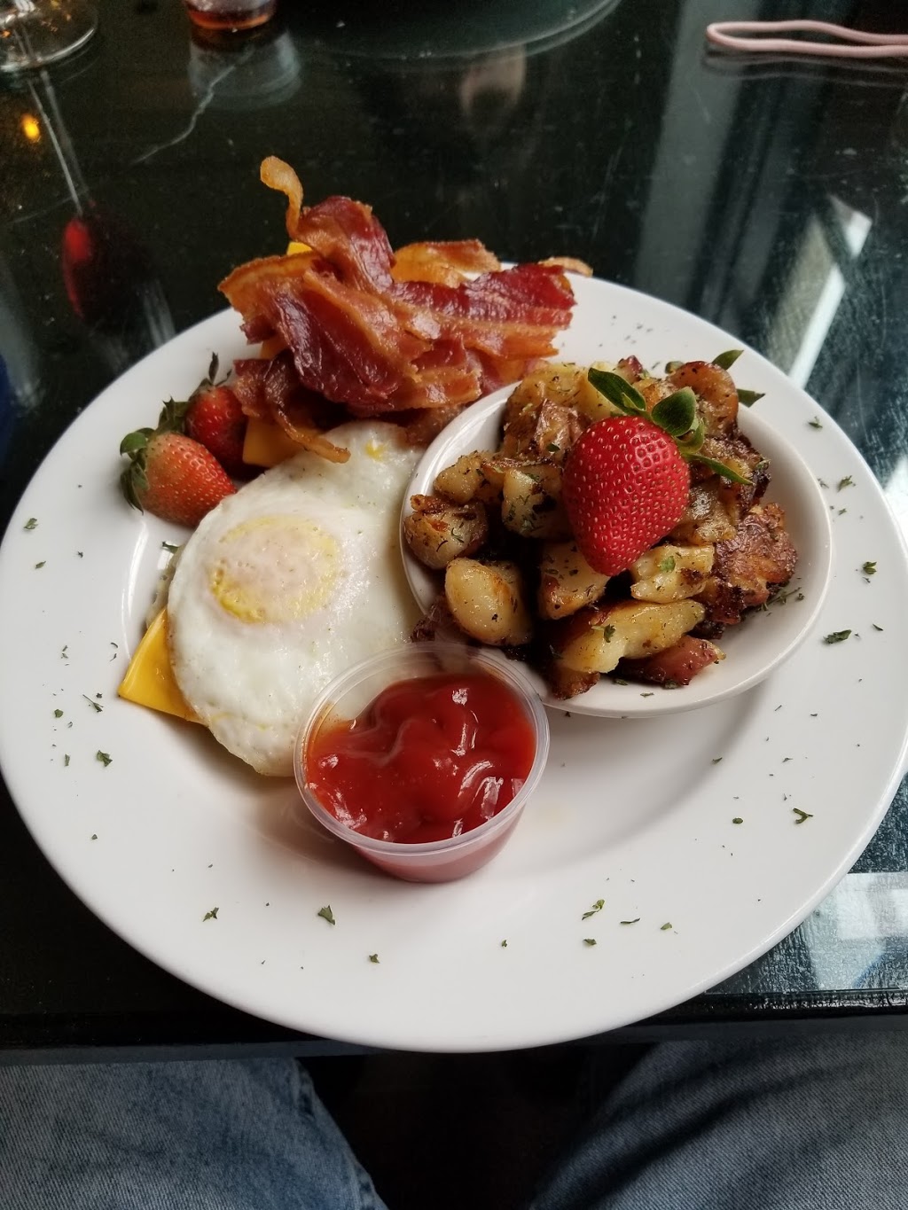 The Edward Ball Dining Room@ Wakulla Springs | restaurant | 465 Wakulla Park Dr, Crawfordville, FL 32327, USA | 8504212000 OR +1 850-421-2000