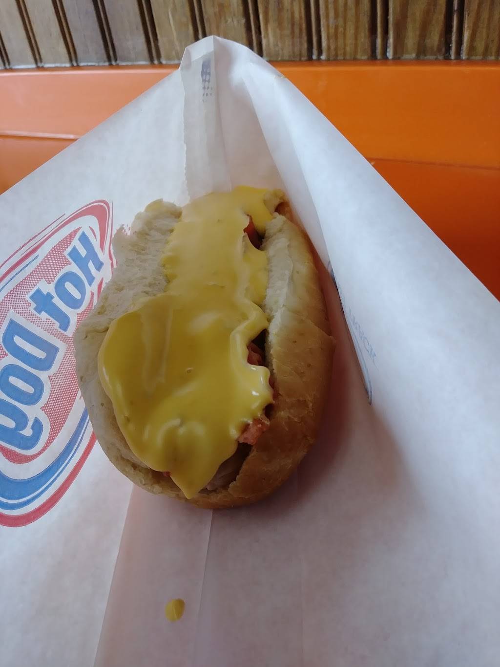 Boz Hot Dogs | restaurant | 596 S Schuyler Ave, Kankakee, IL 60901, USA | 8159330815 OR +1 815-933-0815