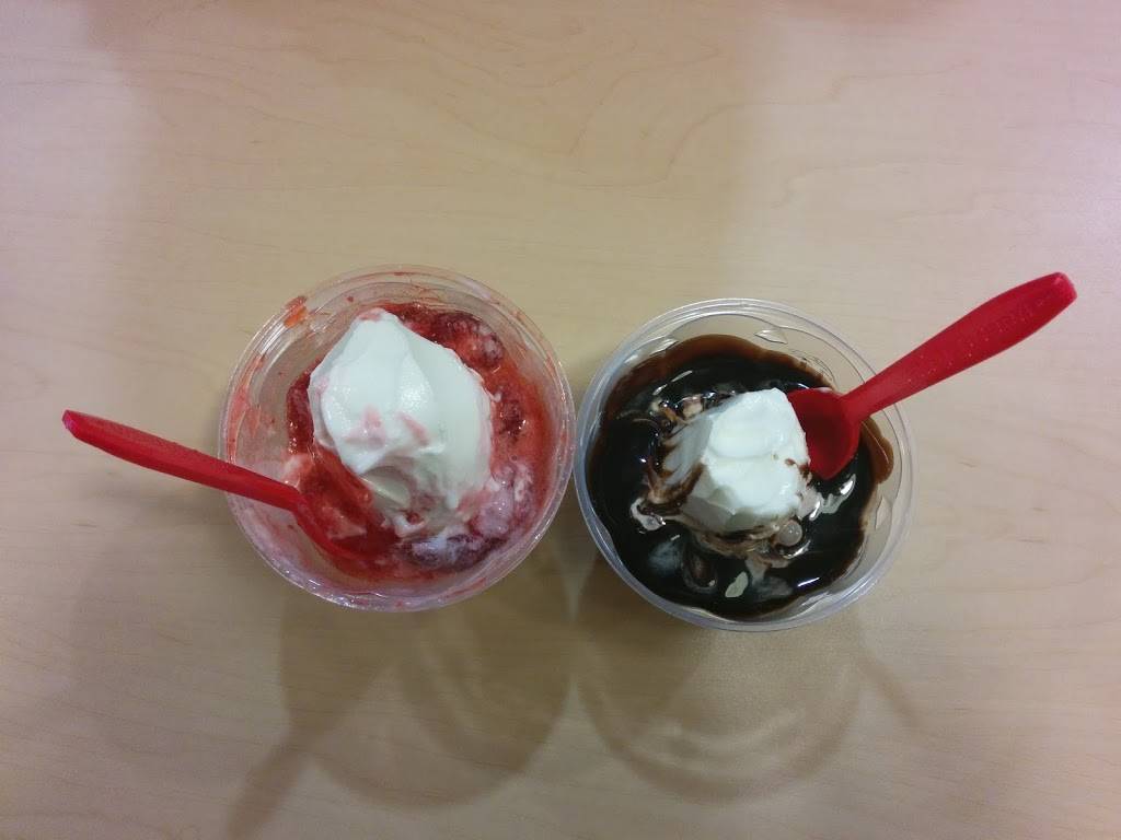 Dairy Queen Grill & Chill | restaurant | 16563 Yonge St, Newmarket, ON L3X 2G5, Canada | 9059531500 OR +1 905-953-1500