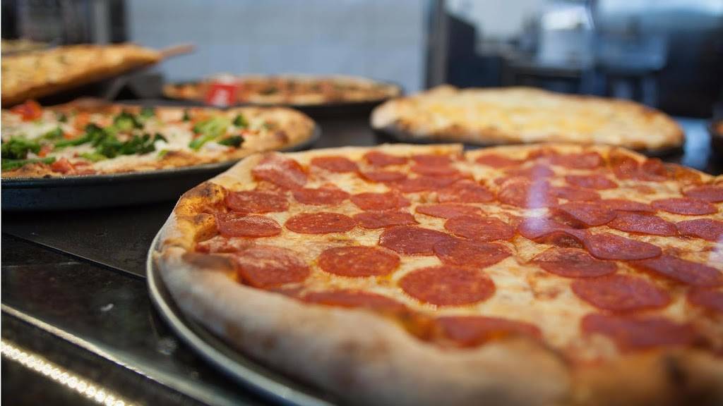 Villa Italian Kitchen | restaurant | 3000 184th St SW Sp 848, Lynnwood, WA 98037, USA | 4256731999 OR +1 425-673-1999