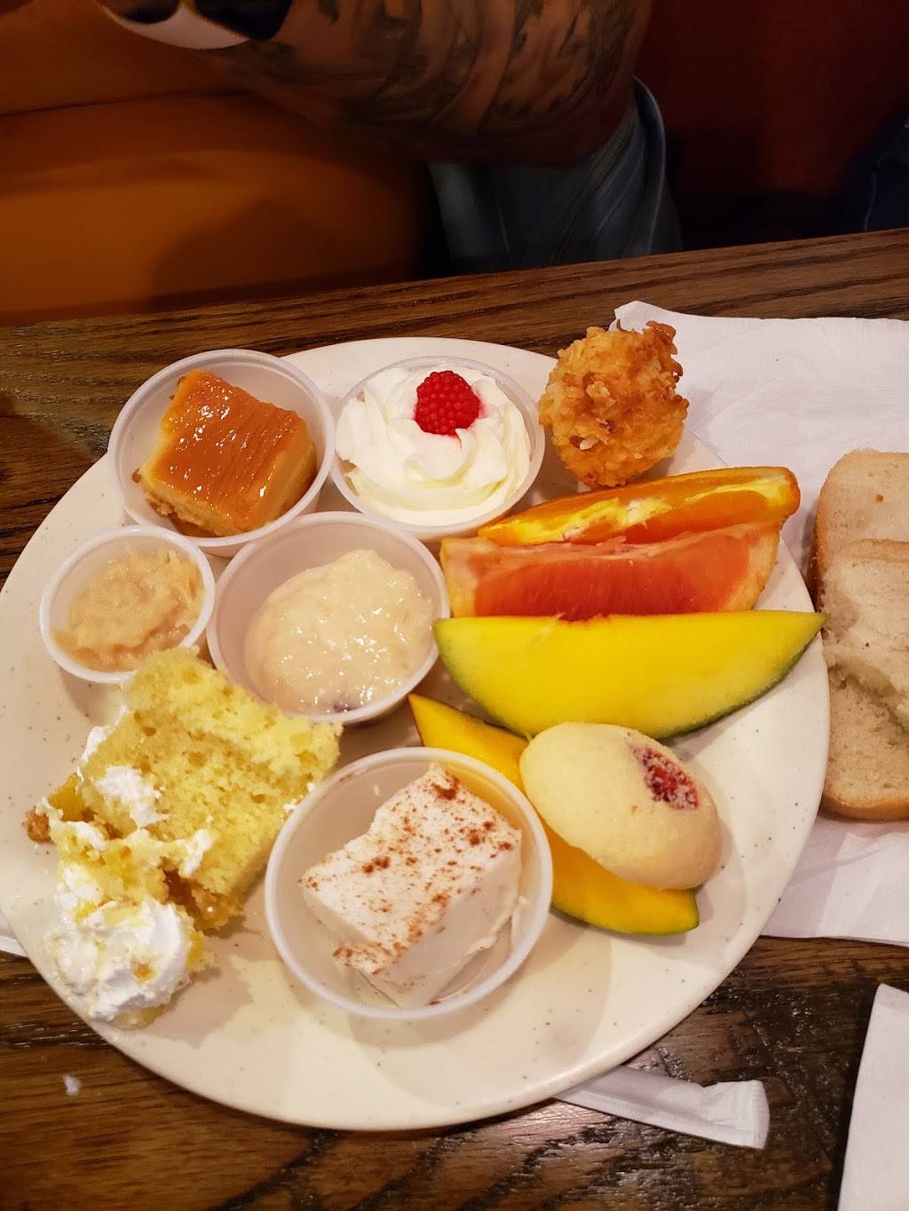 Mesa Buffet | restaurant | 1301 Liberty St, Springfield, MA 01104, USA | 4134176855 OR +1 413-417-6855