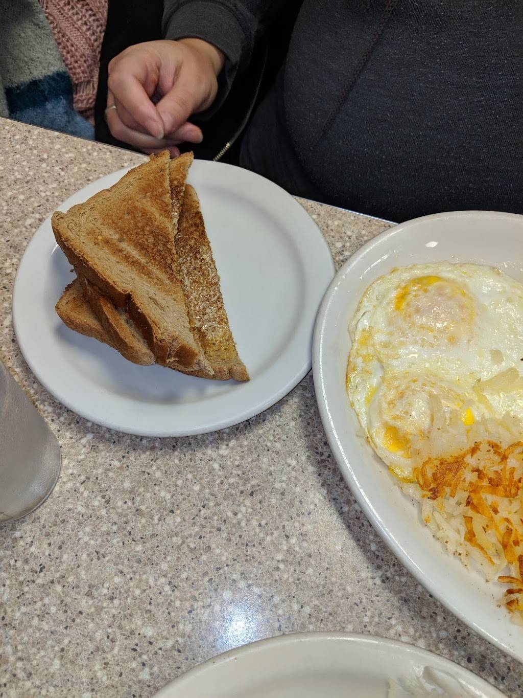 Marks Midtown Coney Island | restaurant | 3586 Plymouth Rd, Ann Arbor, MI 48105, USA | 7349980067 OR +1 734-998-0067