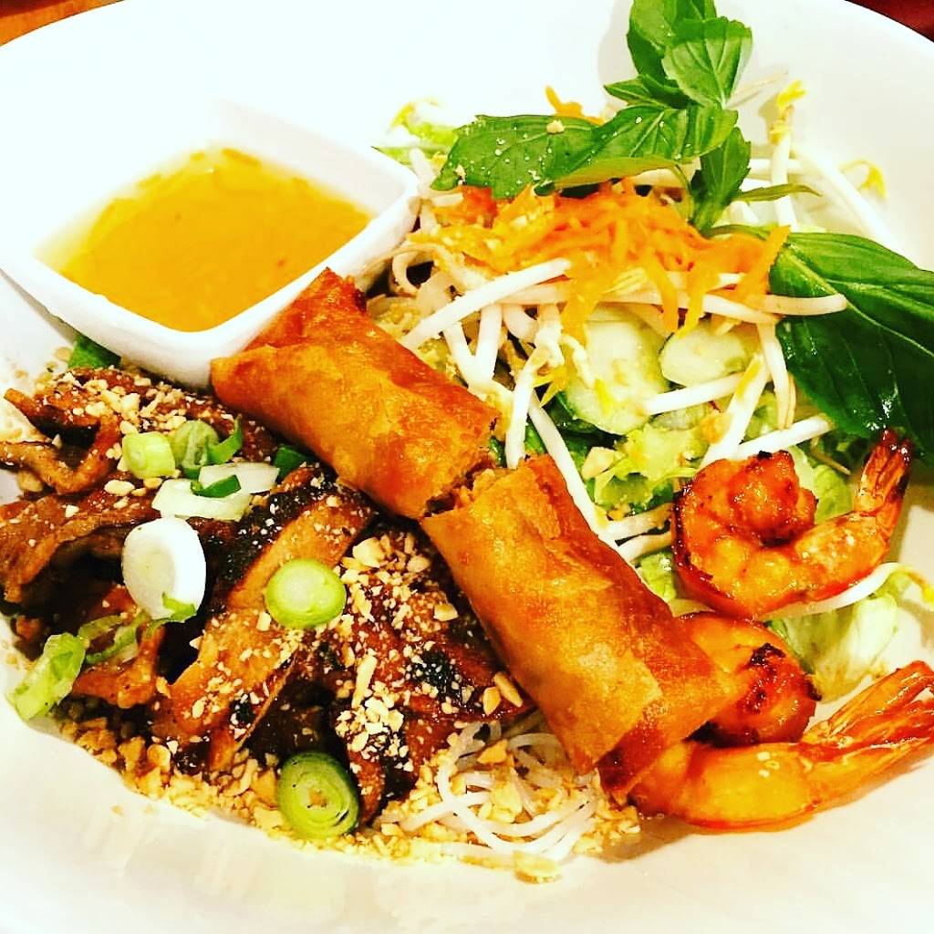 Pho Dlite Yummy Asian Restaurant | restaurant | 8926 Waltham Woods Rd, Parkville, MD 21234, USA | 4106577711 OR +1 410-657-7711