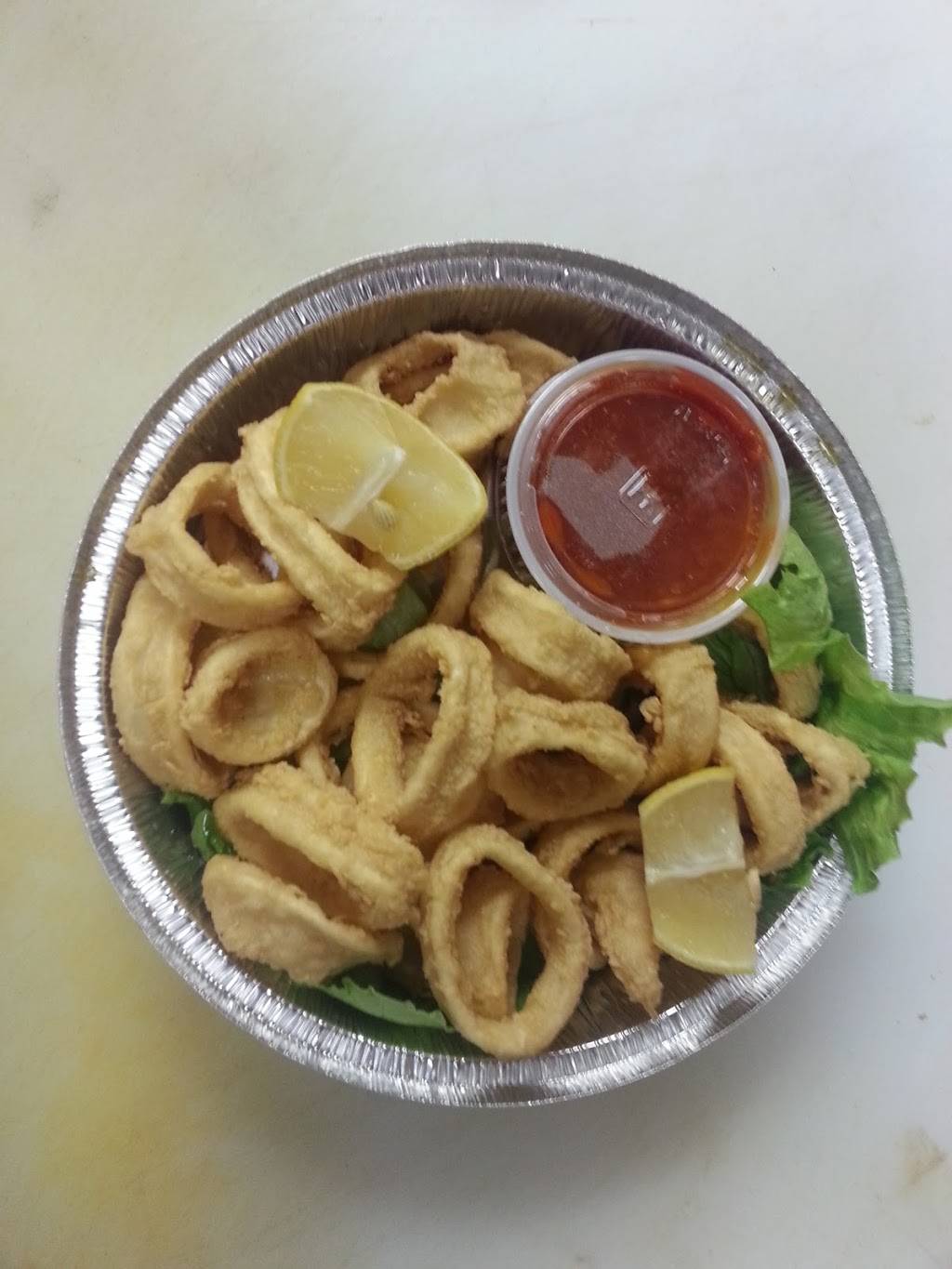 Family Pizzeria | meal takeaway | 130 Mill Rd, Valley Stream, NY 11581, USA | 5163741862 OR +1 516-374-1862