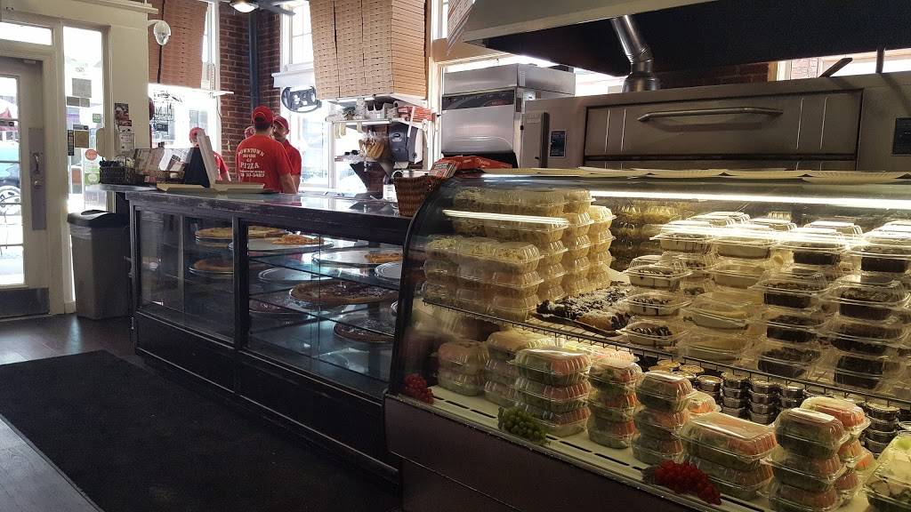 Downtown House of Pizza | meal delivery | 1520 Hendry St, Fort Myers, FL 33901, USA | 2393373467 OR +1 239-337-3467