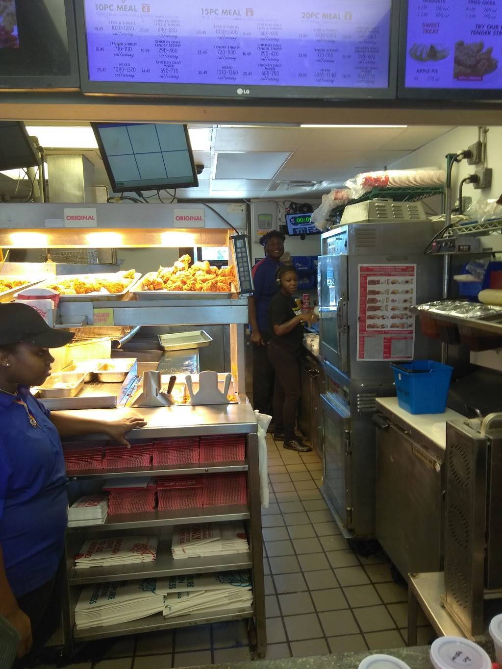 Churchs Chicken | restaurant | 75 South Marietta Pkwy SW, Marietta, GA 30060, USA | 7704241193 OR +1 770-424-1193