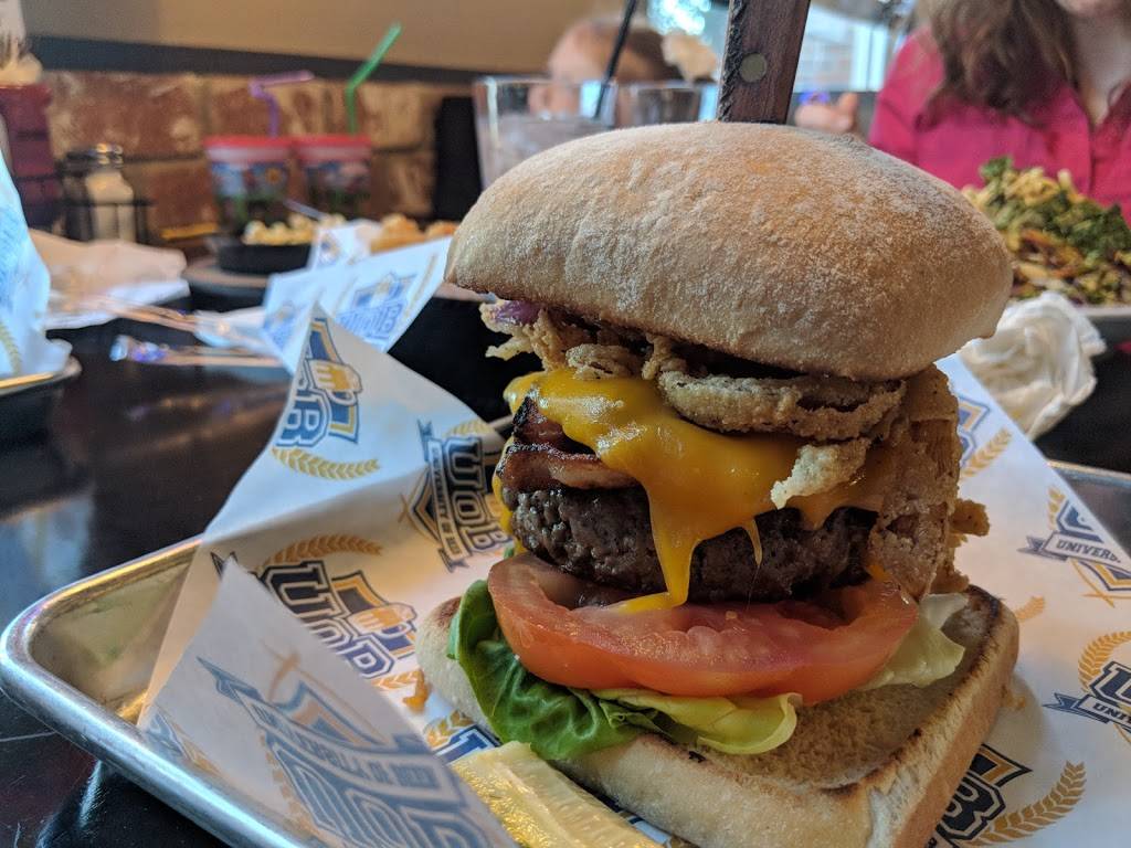 University of Beer | Vacaville | restaurant | 196 Nut Tree Pkwy suite f, Vacaville, CA 95687, USA | 7074747545 OR +1 707-474-7545