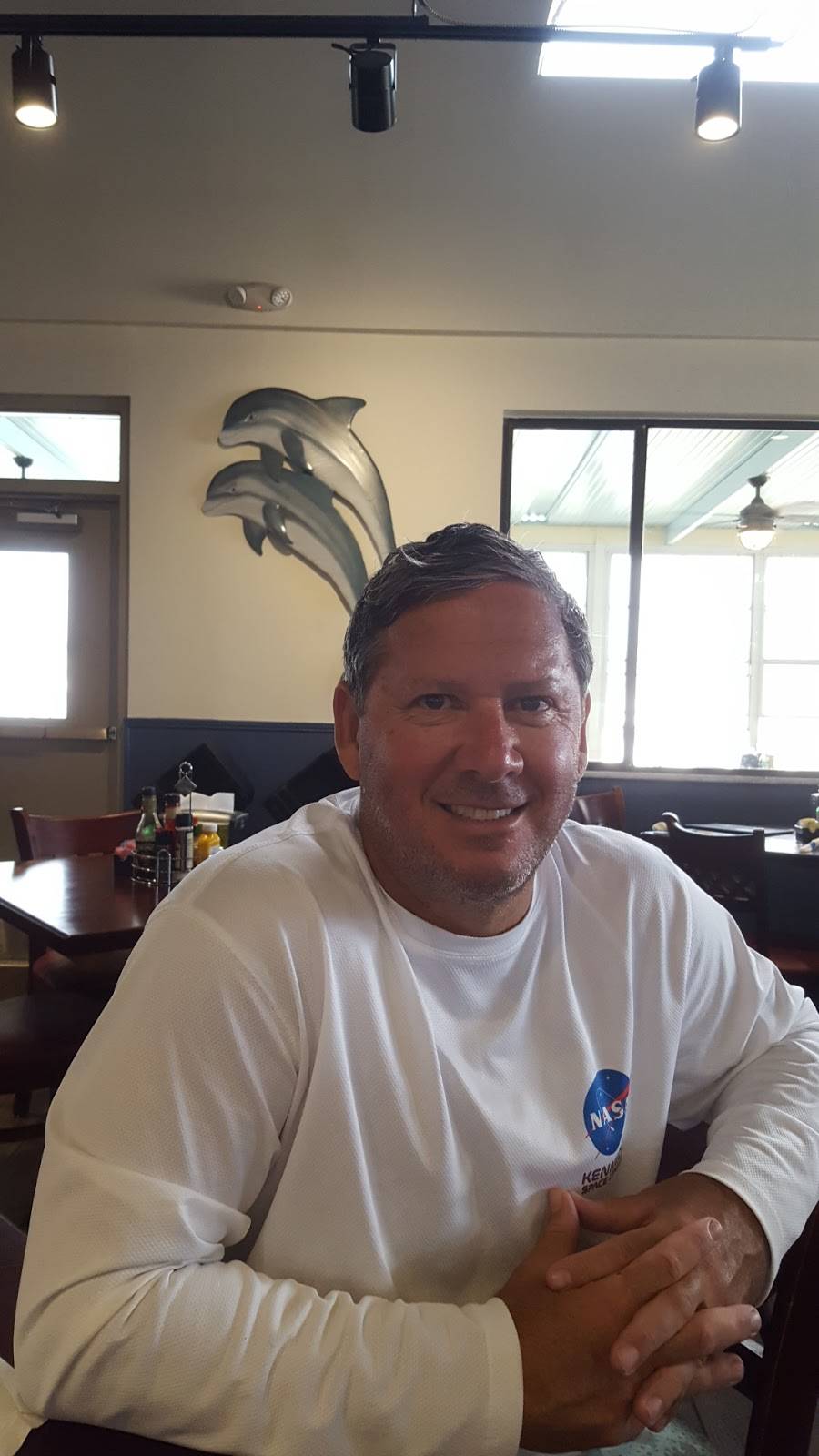 Island Dockside Grill | restaurant | 2700 Harbortown Marina Dr, Merritt Island, FL 32952, USA | 3214123400 OR +1 321-412-3400