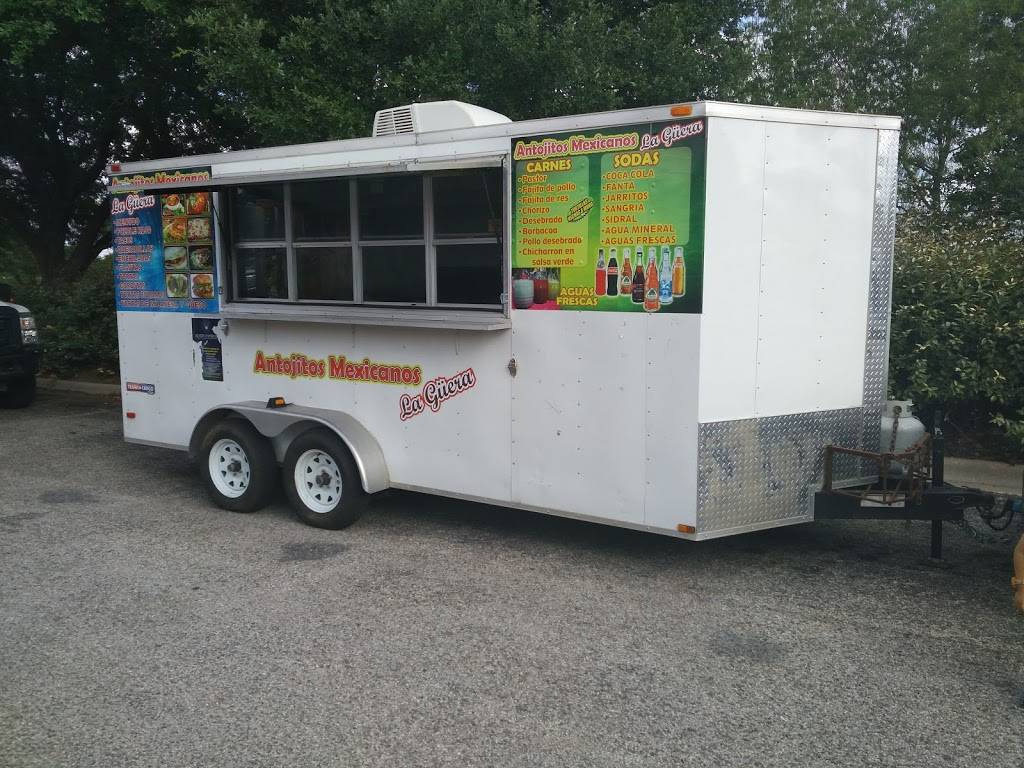 Antojitos Mexicanos La Guera | restaurant | 8624 FM812, Austin, TX 78719, USA | 5127651953 OR +1 512-765-1953