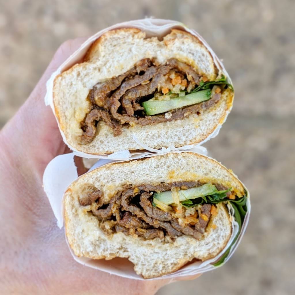 Pho Hue Oi | cafe | 4051 Inglewood Ave Ste. 101, Redondo Beach, CA 90278, USA | 3102631123 OR +1 310-263-1123