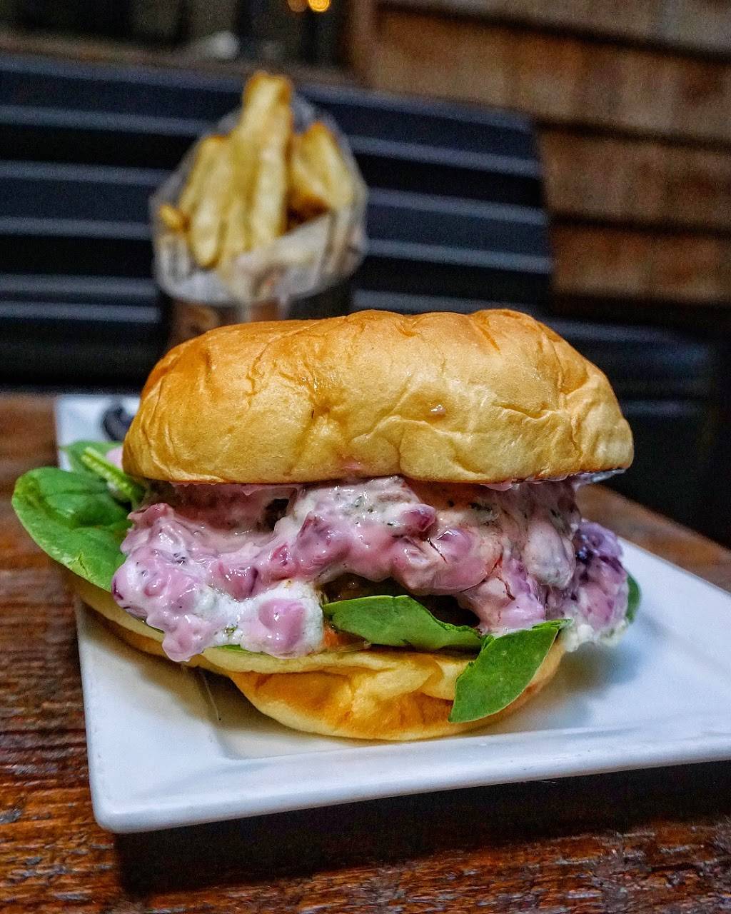 Wood & Vine | restaurant | 6280 Hollywood Blvd, Los Angeles, CA 90028, USA | 3233343360 OR +1 323-334-3360