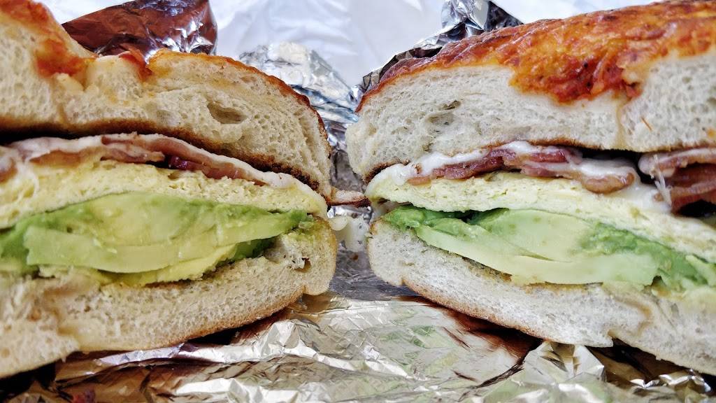 Rogers Deli & Donuts | bakery | 295 E Middlefield Rd, Mountain View, CA 94043, USA | 6509652204 OR +1 650-965-2204