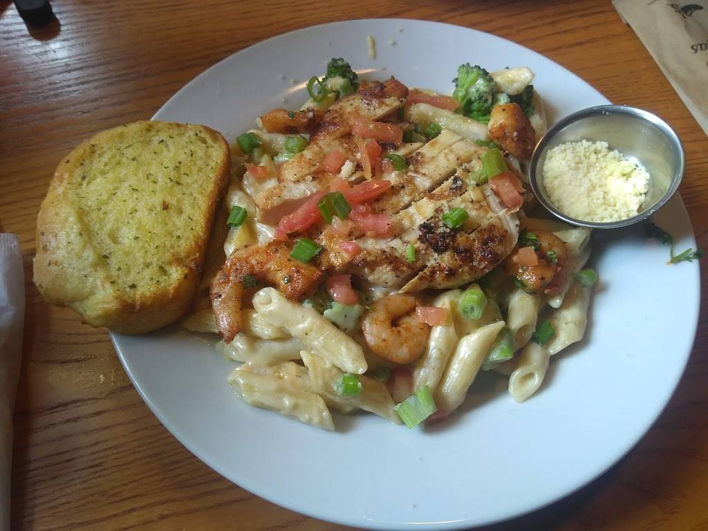 Chilis Grill & Bar | meal takeaway | 3170, 16401 Heritage Blvd, Bowie, MD 20716, USA | 3018091900 OR +1 301-809-1900