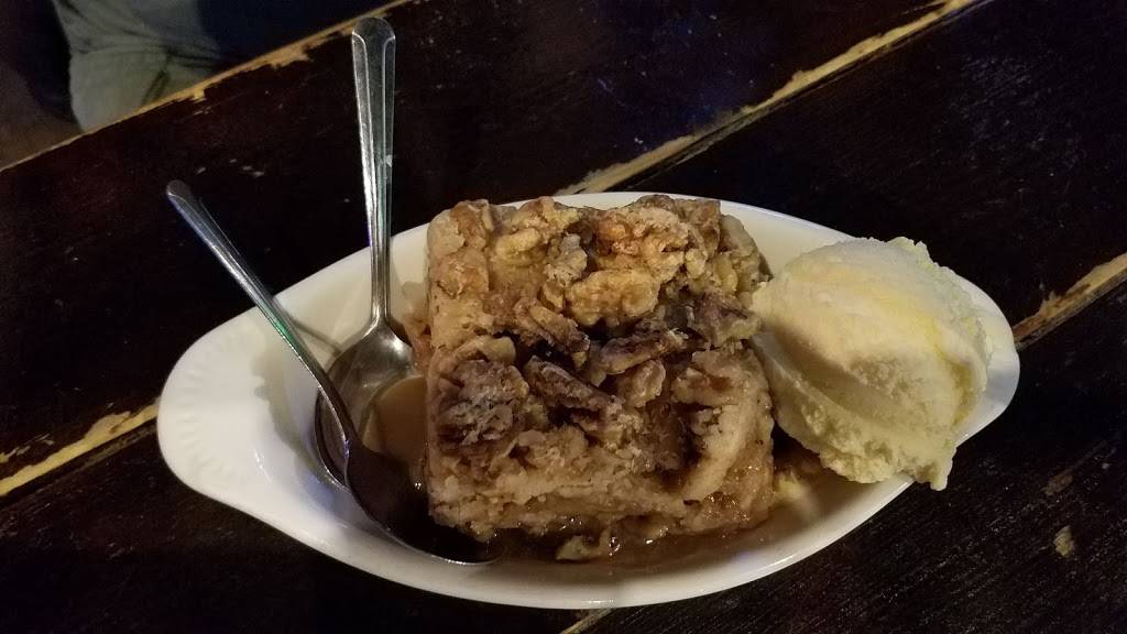 Dan McGuinness Pub | restaurant | 3964 Goodman Rd E, Southaven, MS 38672, USA | 6628907611 OR +1 662-890-7611