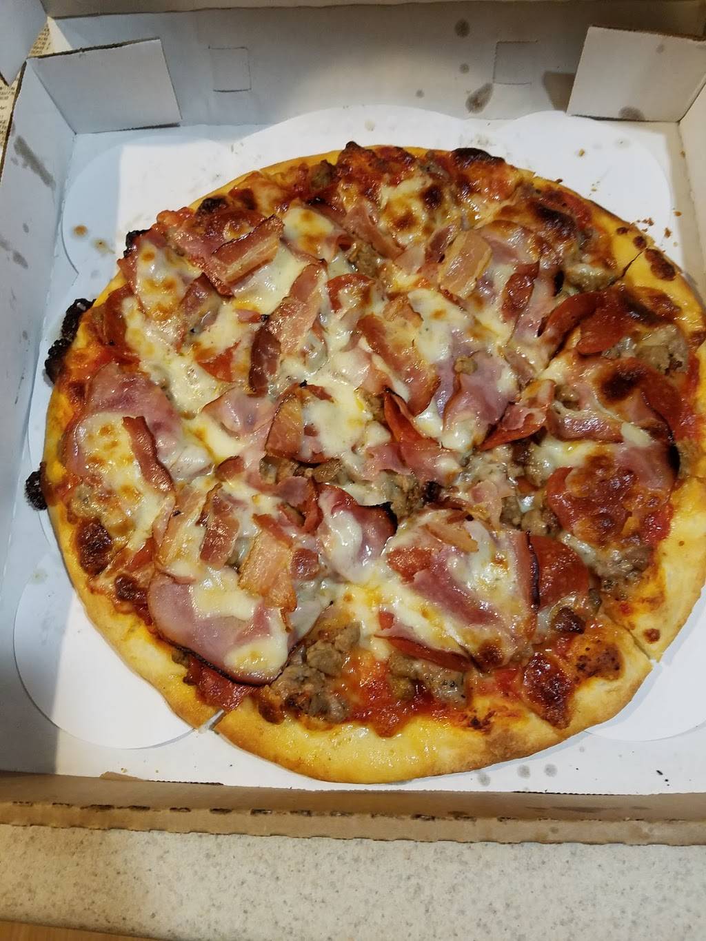 Gseppe’s Pizzeria | restaurant | 530 W Gallatin St, Vandalia, IL 62471, USA | 6182832521 OR +1 618-283-2521