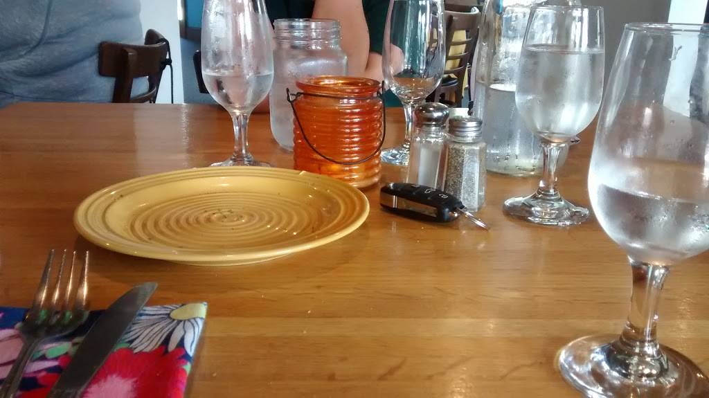 Chester Common Table | restaurant | 30 Main St, Chester, MA 01011, USA | 4133541076 OR +1 413-354-1076