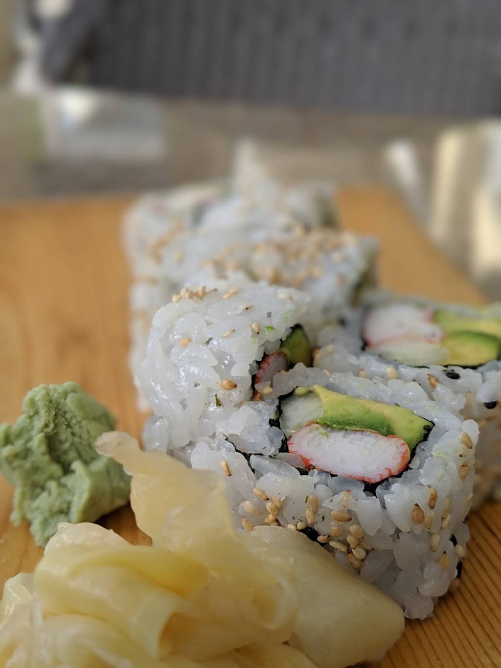 Hokkaido Hibachi & Sushi | restaurant | 1200 Town Center Dr Ste 125, Jupiter, FL 33458, USA | 5617997999 OR +1 561-799-7999