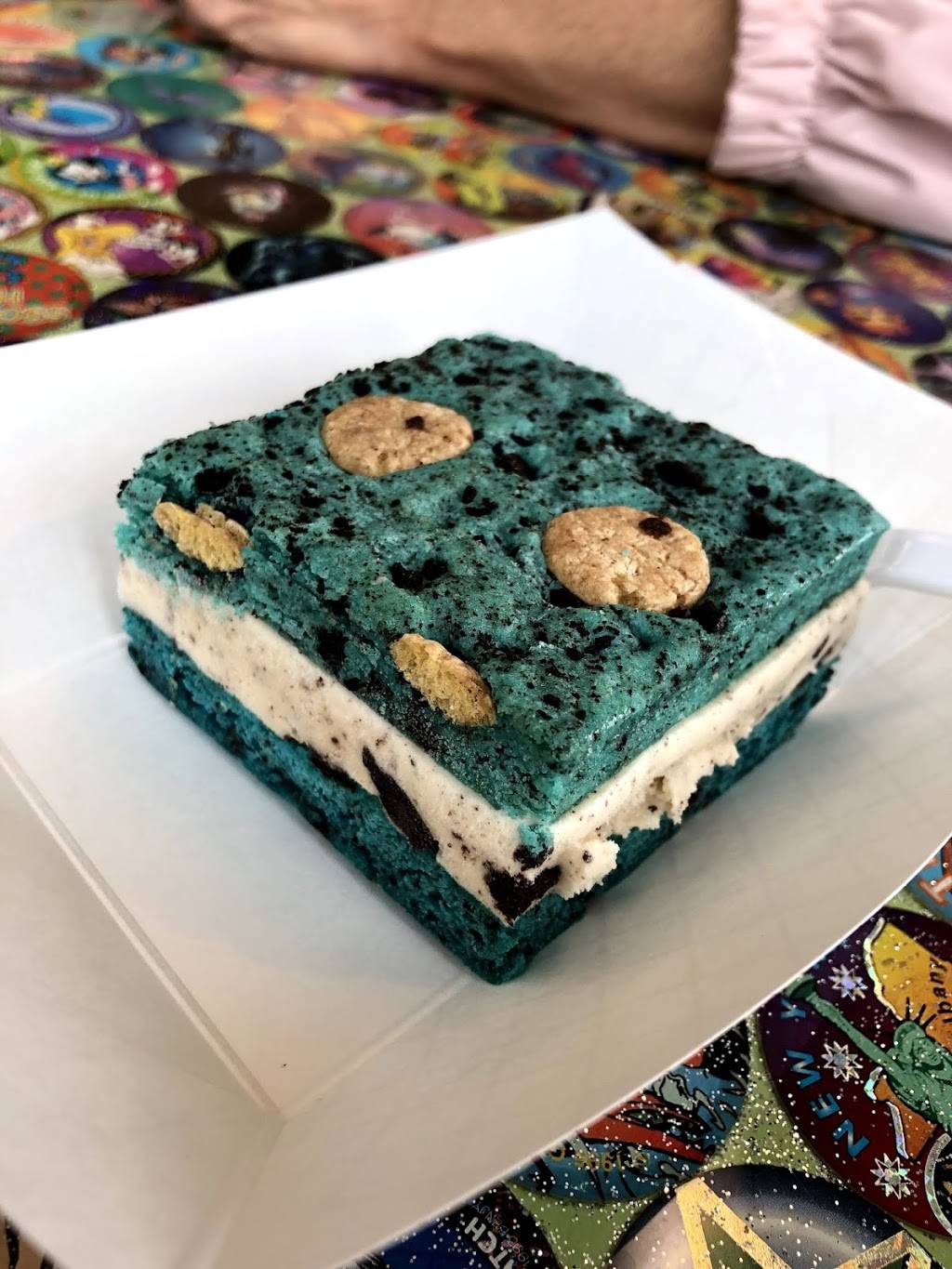 Underground Cookie Club | restaurant | 5422 Division Ave S, Kentwood, MI 49548, USA | 6163280285 OR +1 616-328-0285