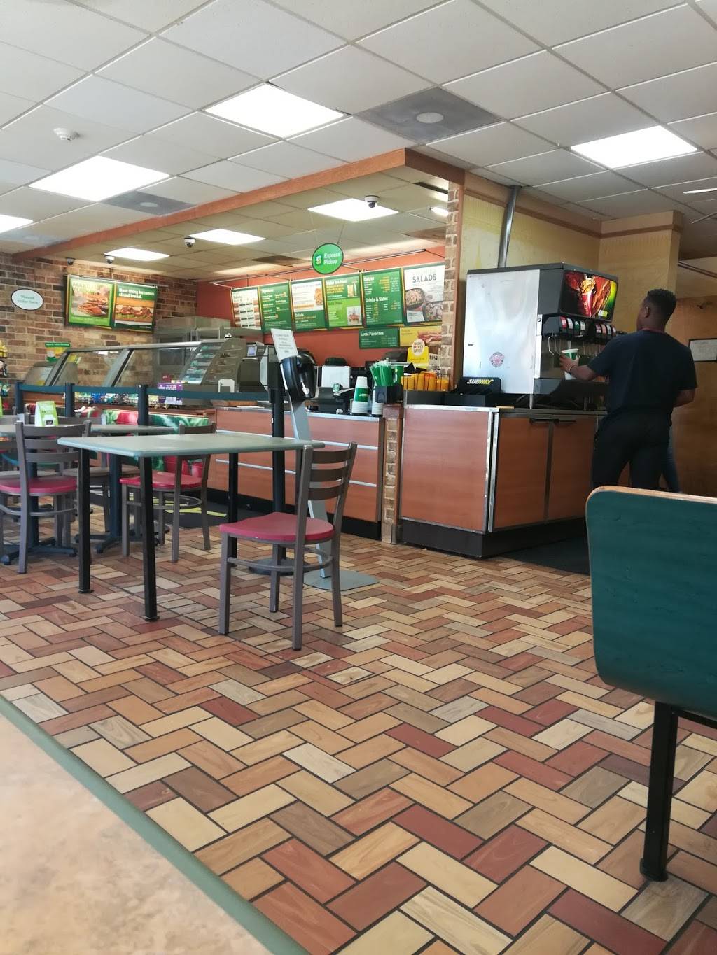 Subway | restaurant | 1074 E Virginia St, Beaumont, TX 77705, USA | 4098326889 OR +1 409-832-6889