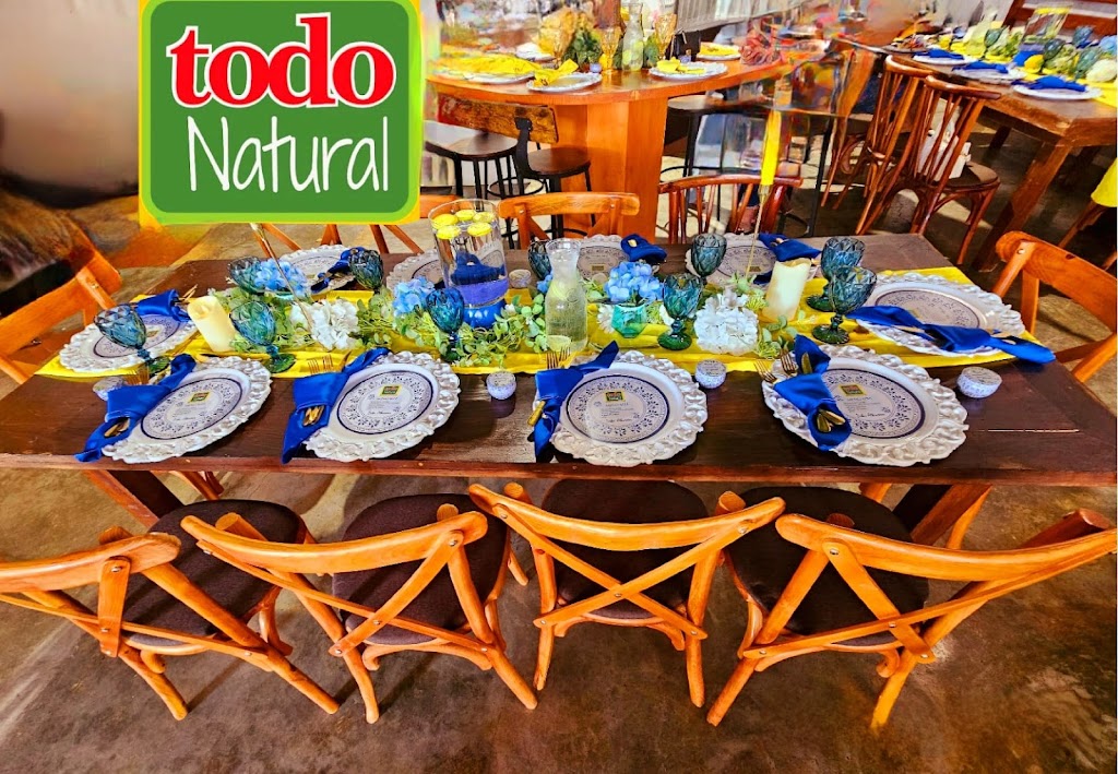 Todo Natural Restaurant | restaurant | 1100 North Expy Suite A3, Brownsville, TX 78521, USA | 9565508090 OR +1 956-550-8090