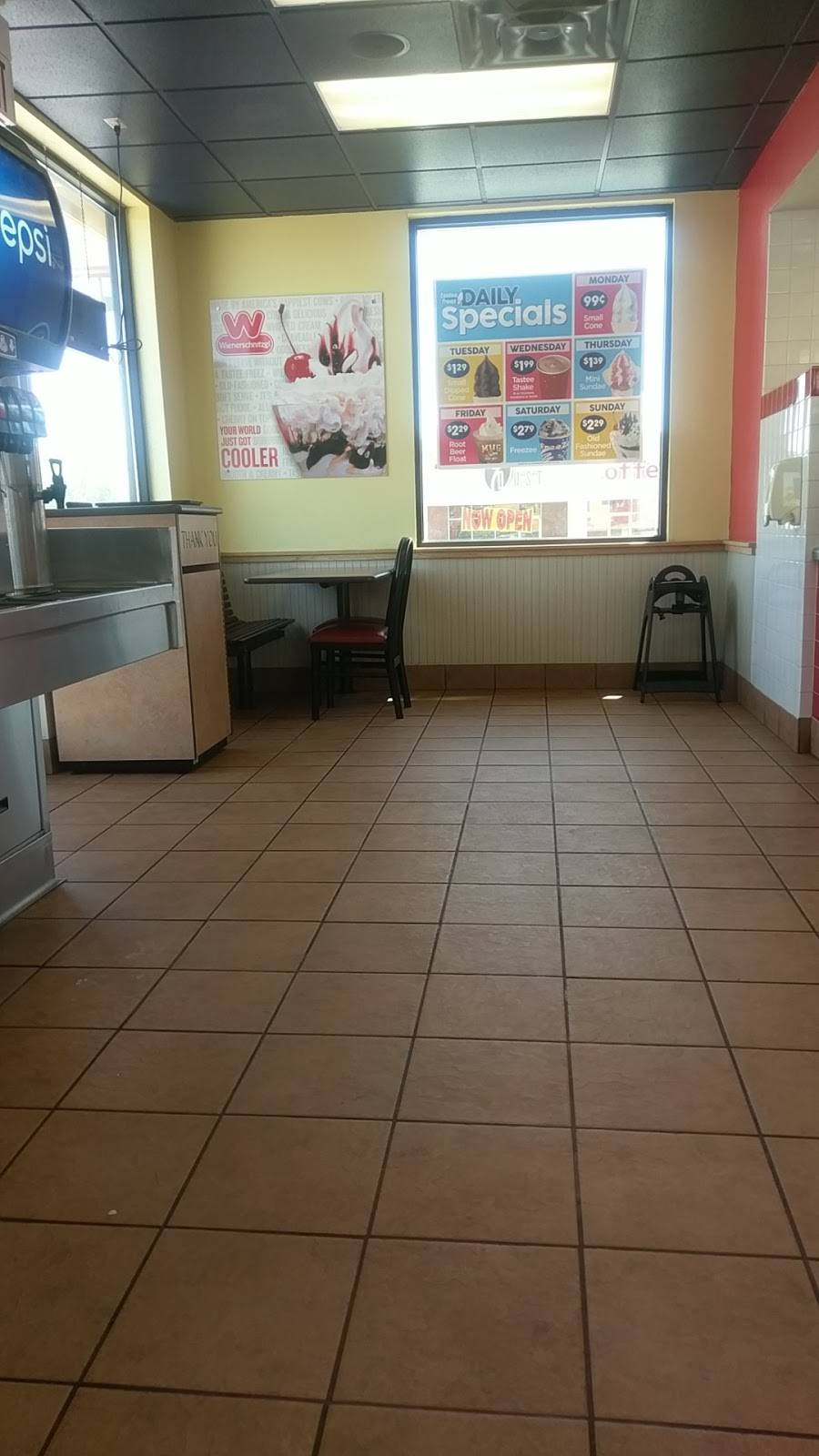 Wienerschnitzel | restaurant | 1441 N Zaragoza Rd, El Paso, TX 79936, USA | 9158499800 OR +1 915-849-9800
