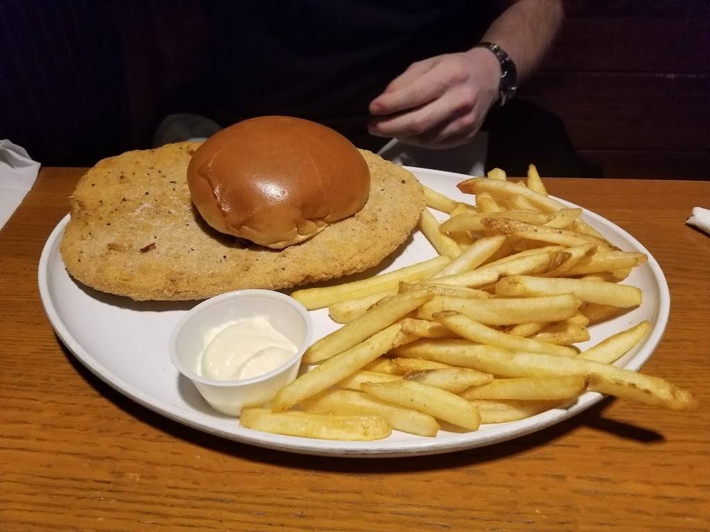 Vans Pizza Pub & Grill | restaurant | 3333 N Harrison St, Davenport, IA 52806, USA | 5633860090 OR +1 563-386-0090