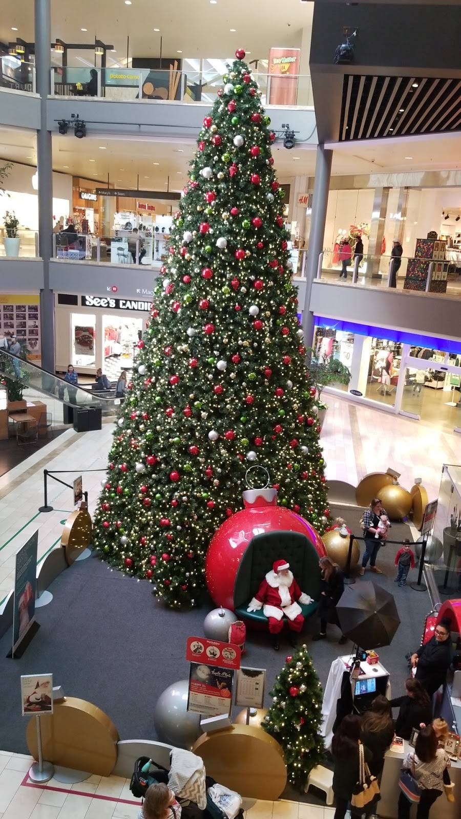 Westfield North County | shopping mall | 272 E Via Rancho Pkwy, Escondido, CA 92025, USA | 7604890631 OR +1 760-489-0631