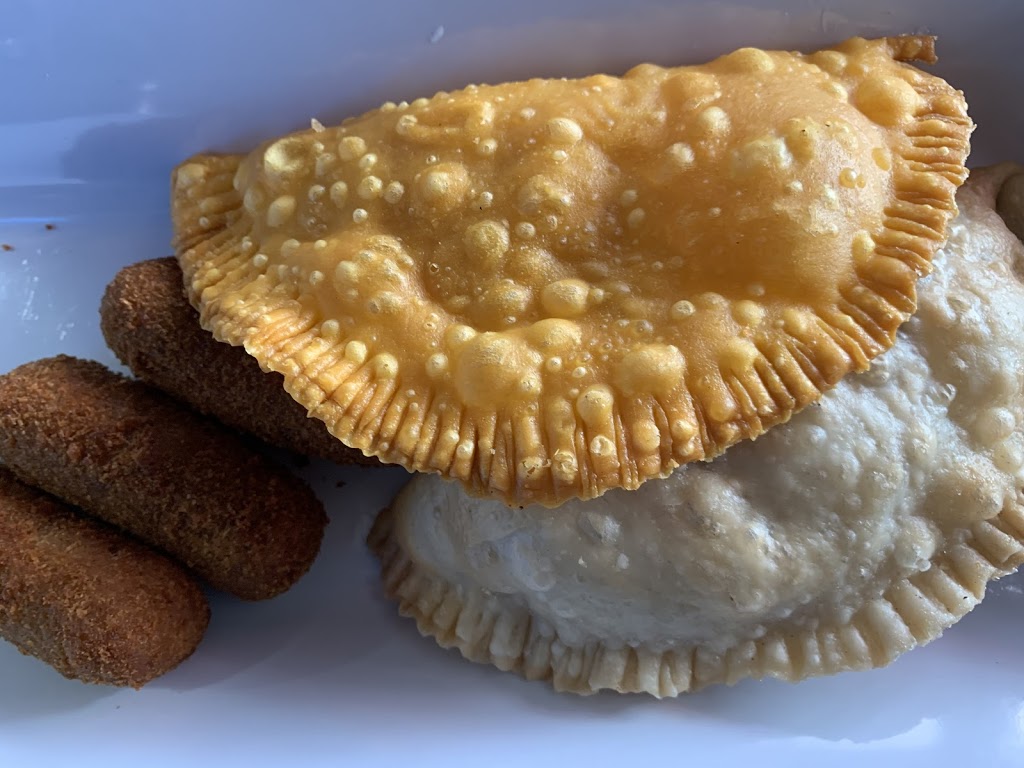 Crazy About My Habana Café | restaurant | 4007 Clarcona Ocoee Rd, Orlando, FL 32810, USA | 4079996796 OR +1 407-999-6796