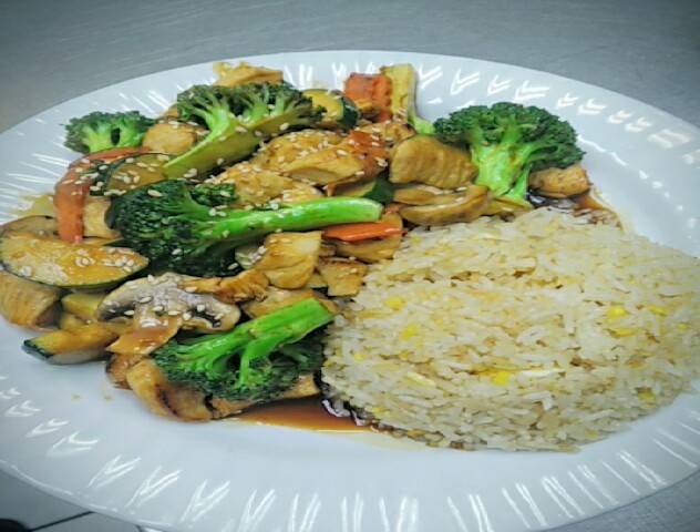 Chop Suey Huang | restaurant | 5202 N Lincoln Ave, Chicago, IL 60625, USA | 7735618888 OR +1 773-561-8888