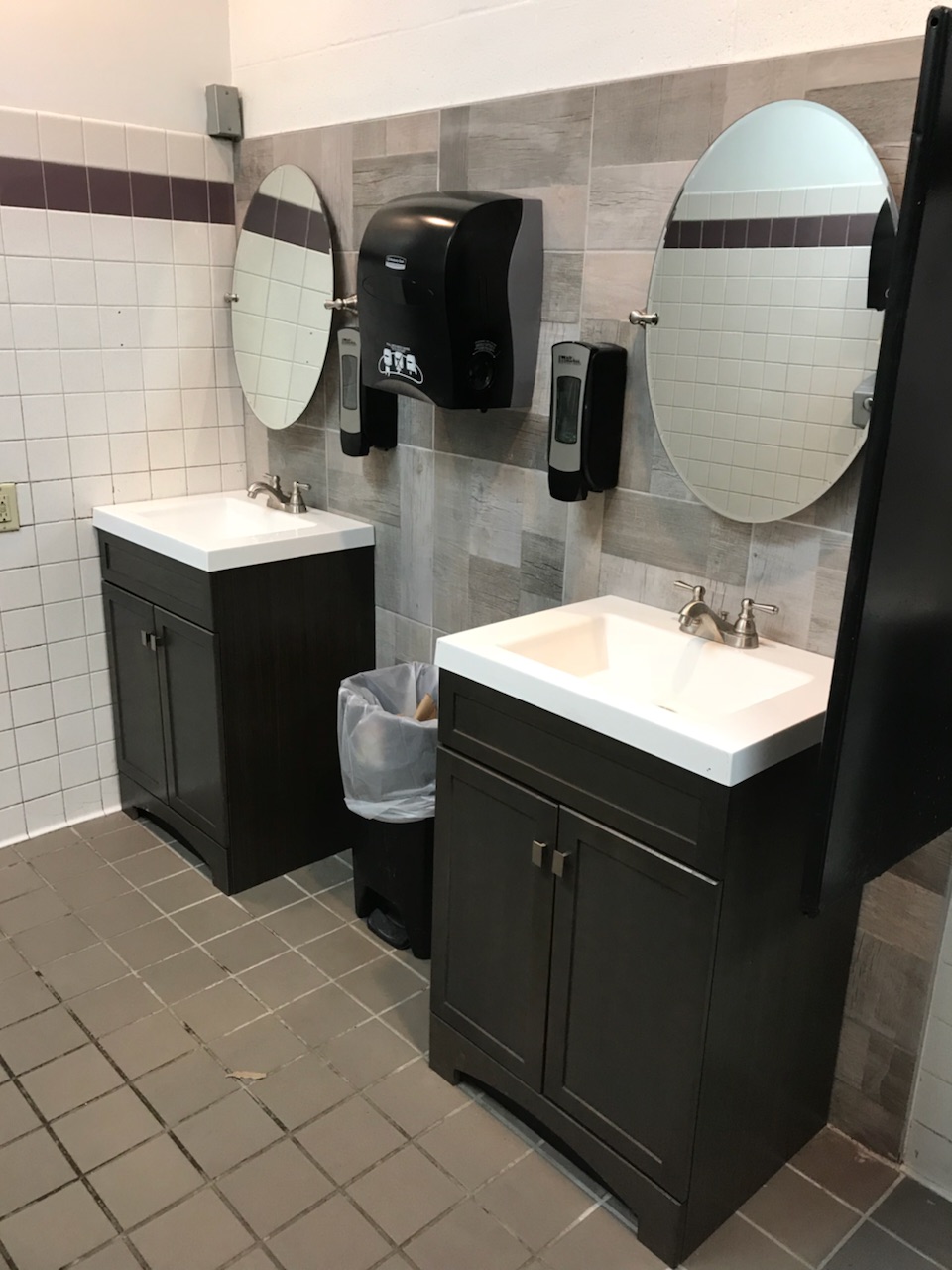 Speedys Travel Plaza | restaurant | 2023 NY-104, Parish, NY 13131, USA | 3156254676 OR +1 315-625-4676