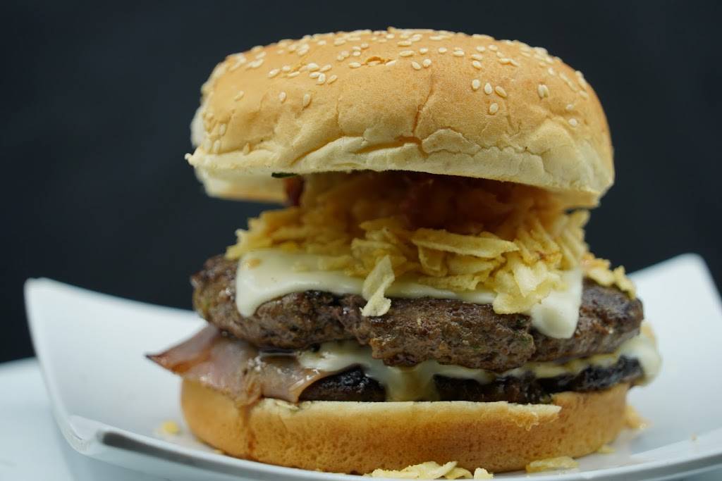 Satori Burgers | restaurant | 9109 31st Ave, East Elmhurst, NY 11369, USA | 7182057676 OR +1 718-205-7676