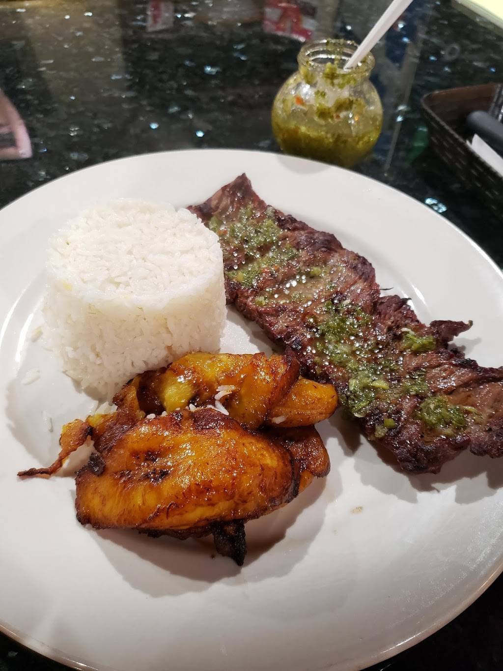 Mi Fondita Colombian Restaurant | restaurant | 16786 NW 67th Ave, Hialeah, FL 33015, USA | 3055579496 OR +1 305-557-9496