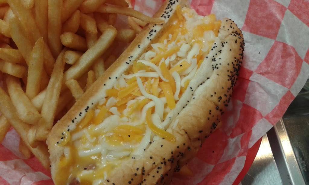 The Dogg Haus | restaurant | 56 6th St E #205, St Paul, MN 55101, USA | 6517974357 OR +1 651-797-4357