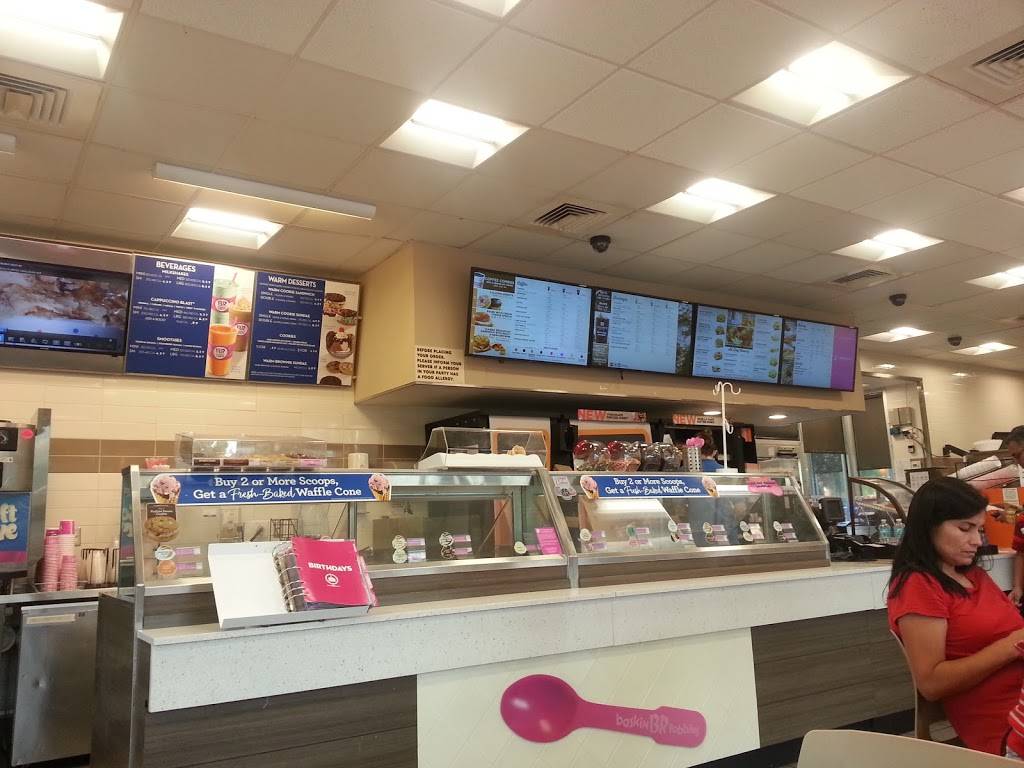 Dunkin | bakery | 212 E Main St, Apopka, FL 32703, USA | 4078849808 OR +1 407-884-9808