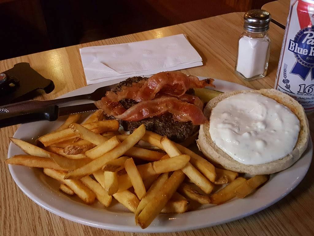 Amber Inn Bar & Grill | restaurant | 840 E Madison St, Eau Claire, WI 54703, USA | 7158320568 OR +1 715-832-0568