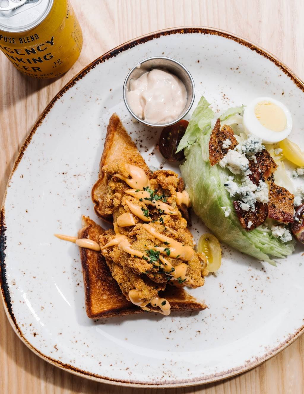 Chicken+Beer | restaurant | Concourse D, Gate D5, Atlanta, GA 30337, USA | 4042093905 OR +1 404-209-3905