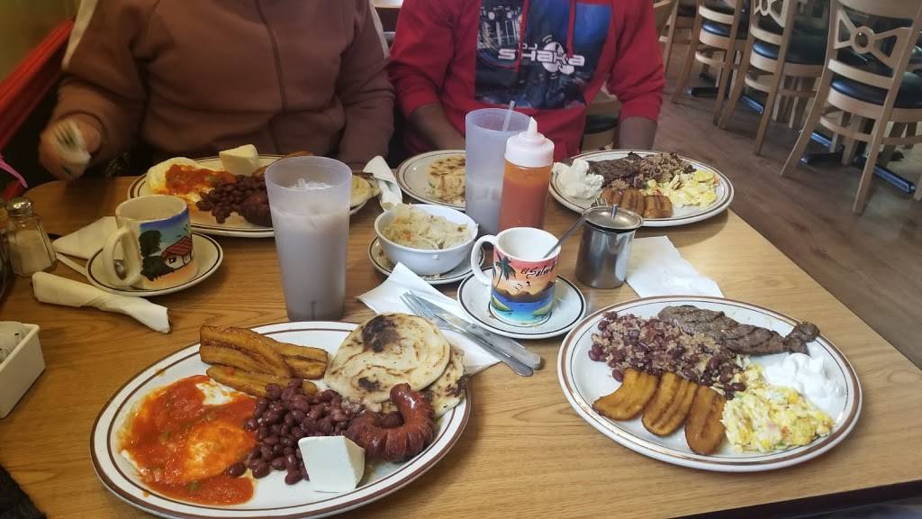 Franciscos Salvadoreño Restaurant | restaurant | 100 E Broad St, Bethlehem, PA 18018, USA | 6108663556 OR +1 610-866-3556