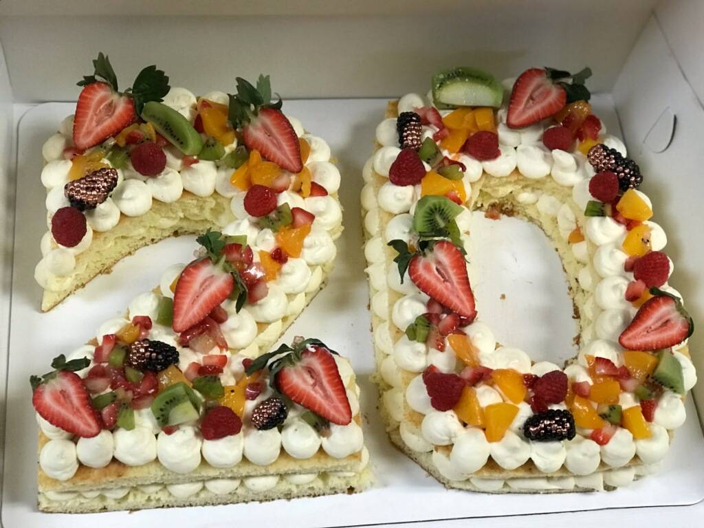 Panaderia Contreras Bakery and Taco Bar | bakery | 3570 Morrison Rd, Denver, CO 80219, USA | 3039223667 OR +1 303-922-3667