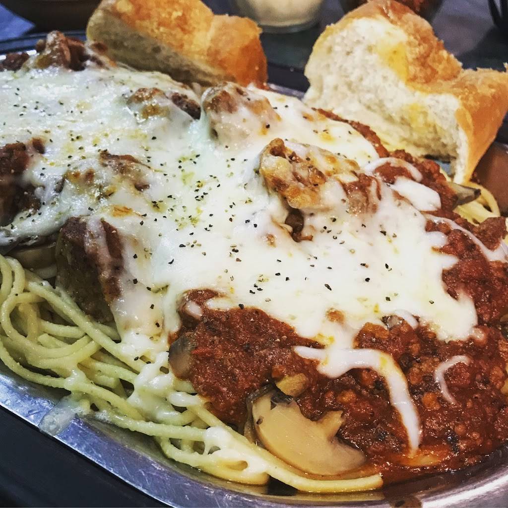 South Congaree House of Pizza | restaurant | 714 Main St, West Columbia, SC 29170, USA | 8037557790 OR +1 803-755-7790