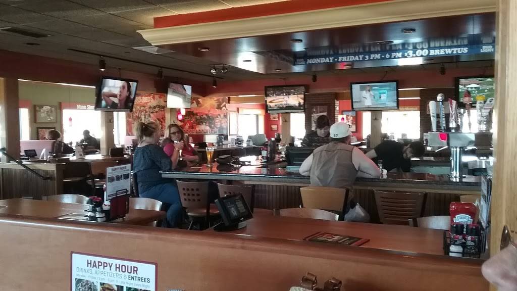 Applebees Grill + Bar | restaurant | 1825 E Sherman Blvd, Muskegon, MI 49444, USA | 2317370345 OR +1 231-737-0345