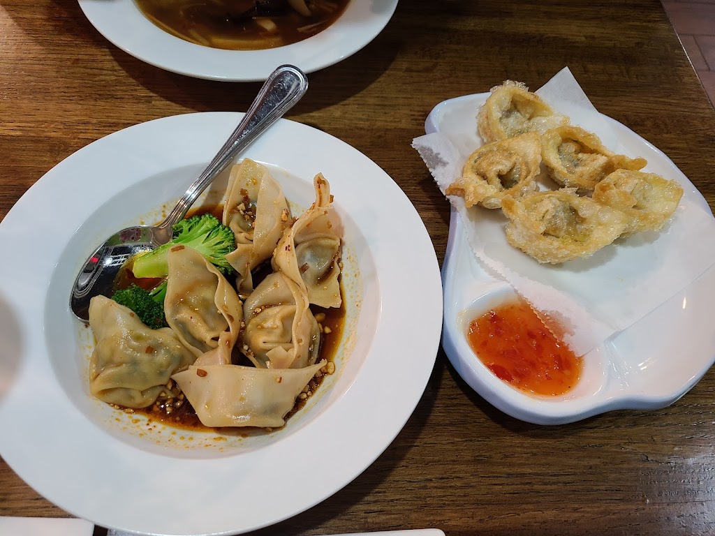 Veggie House | restaurant | 2109 S China Pl, Chicago, IL 60616, USA | 3123269966 OR +1 312-326-9966