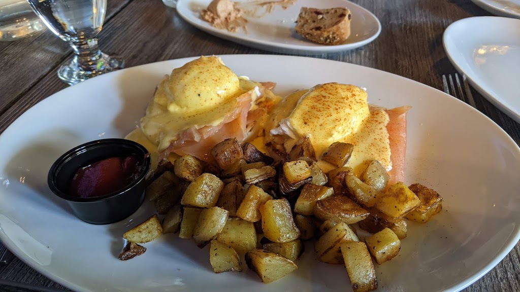 Black Barrel Tavern - WEST LOOP | restaurant | 1061 W Madison St, Chicago, IL 60607, USA | 7732805500 OR +1 773-280-5500