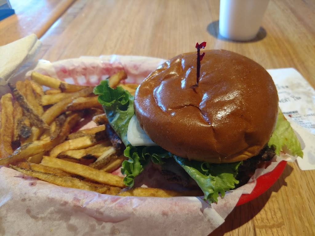 Village Burger | restaurant | 2329 Main St, Tucker, GA 30084, USA | 6783957405 OR +1 678-395-7405