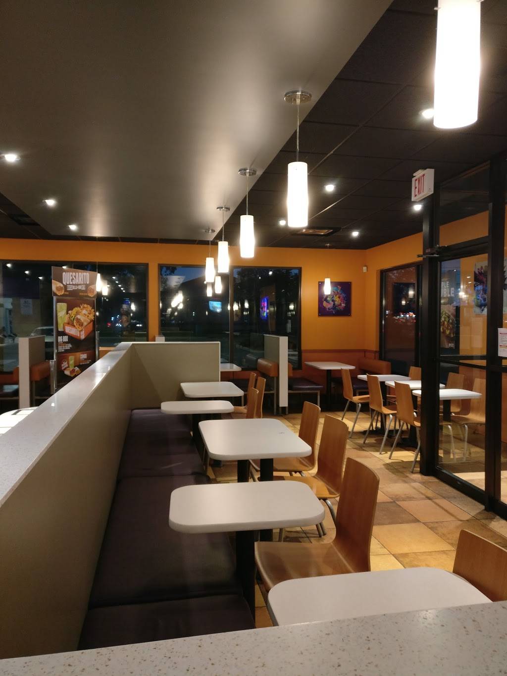 Taco Bell | meal takeaway | 6707 Tecumseh Rd E, Windsor, ON N8T 1E7, Canada | 5199483425 OR +1 519-948-3425