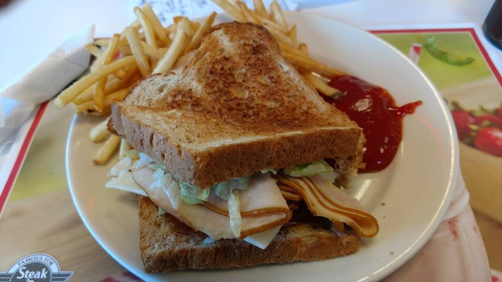 Steak n Shake | restaurant | 3980 Wedgewood Ln, The Villages, FL 32162, USA | 3862138786 OR +1 386-213-8786