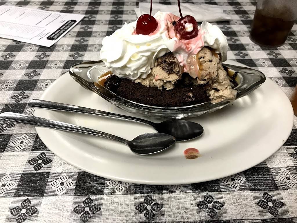 Red Rock North | restaurant | 4084 Byway E, Napa, CA 94558, USA | 7072532859 OR +1 707-253-2859