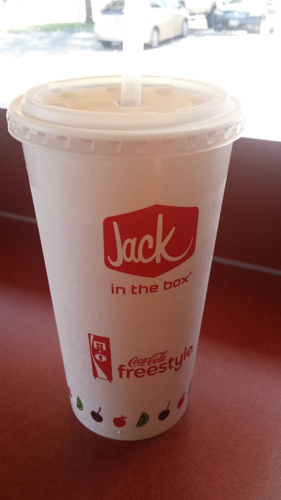 Jack in the Box | restaurant | 6355 E Mockingbird Ln, Dallas, TX 75214, USA | 2148267320 OR +1 214-826-7320