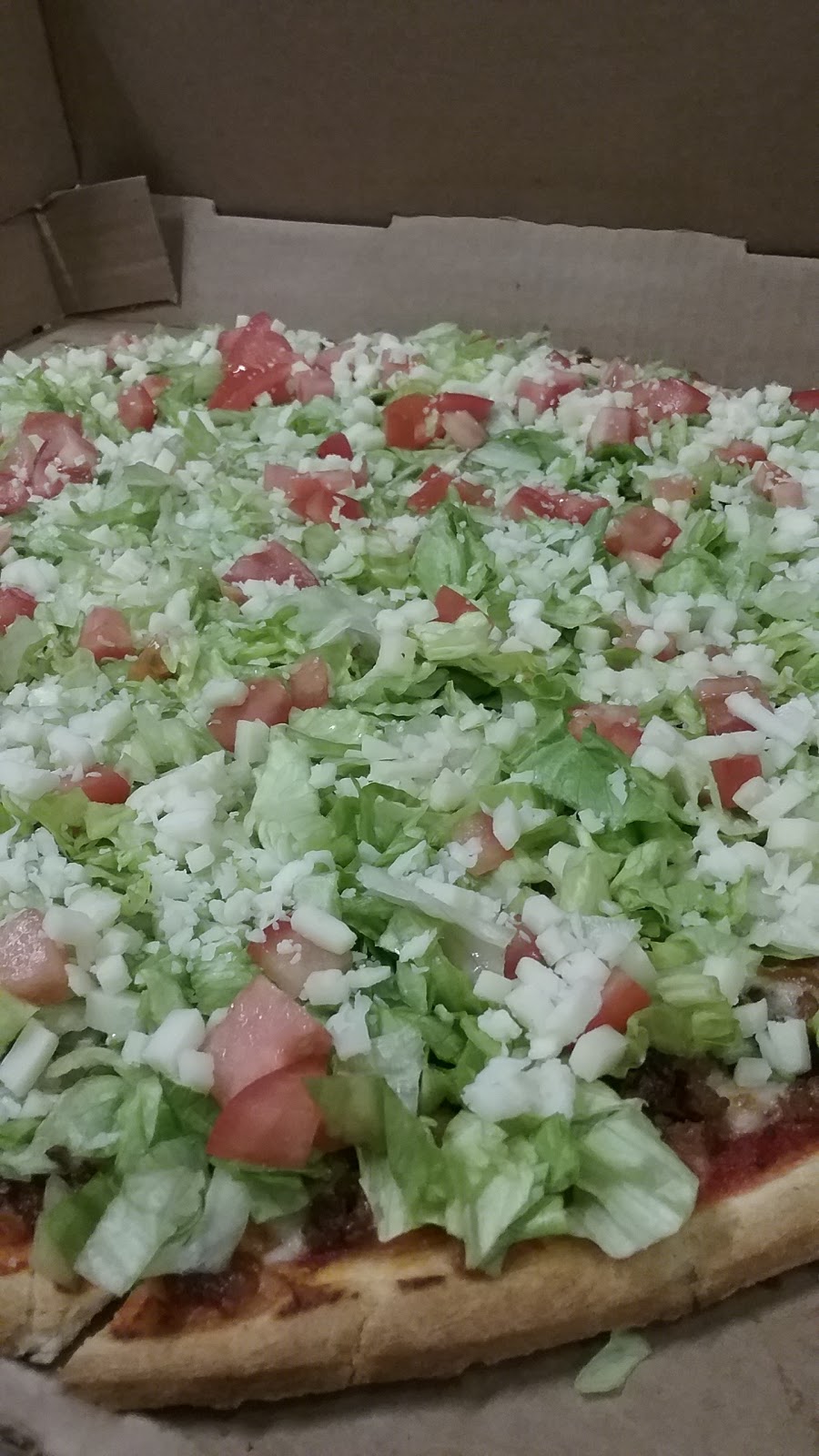 Circle Pizza Of Greentown | restaurant | 110 W Main St, Greentown, IN 46936, USA | 7656282049 OR +1 765-628-2049